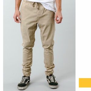 NWT men’s 32 beach pant in original packaging